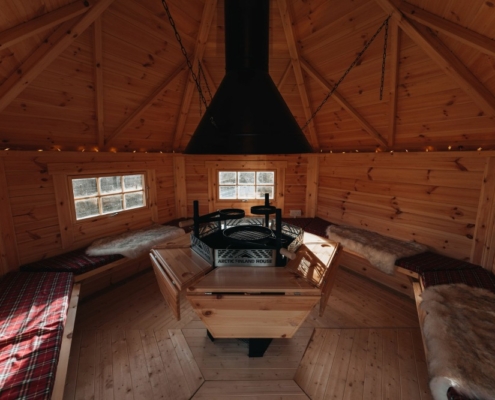 Glamping BBQ Hut